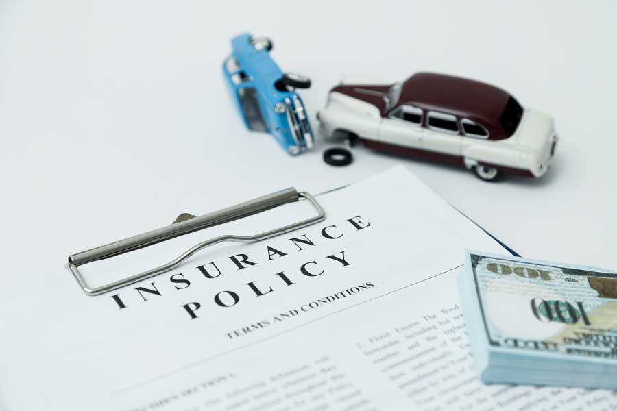 Guide to handling insurance adjusters after an accident in Singapore