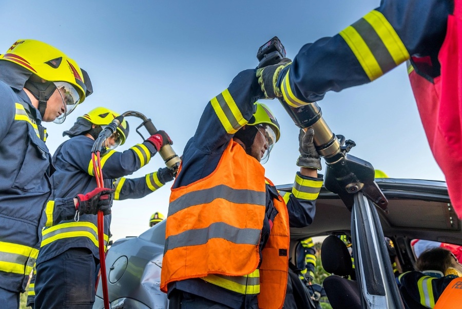 Understanding the calculation of lost income after an accident.
